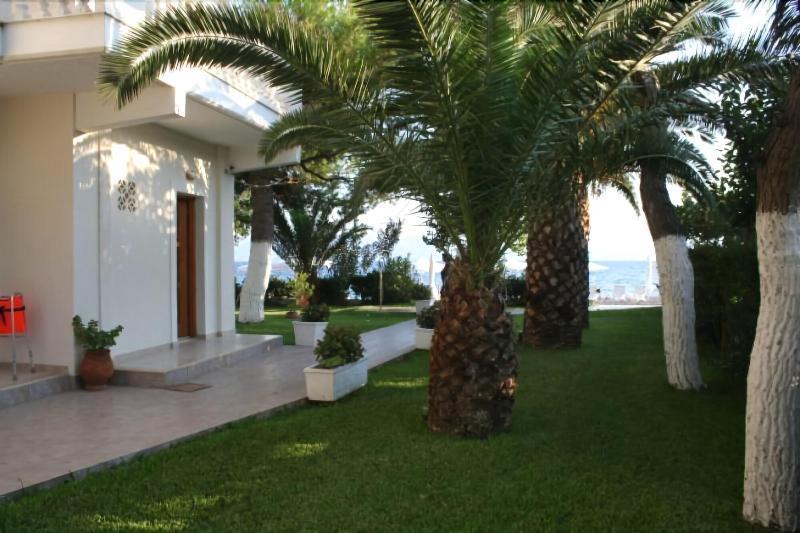 Posidonia Pension Amarynthos Exterior foto