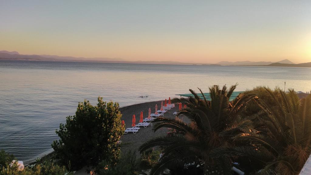 Posidonia Pension Amarynthos Exterior foto